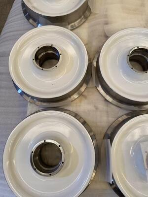 Αγορά Ανθεκτικό σετ ατσάλινων τροχών τρένου σχεδιασμένο για μεγάλη χωρητικότητα φόρτωσης, εξασφαλίζοντας μακροχρόνια απόδοση σε εφαρμογές σιδηροδρομικών μεταφορών online manufacture