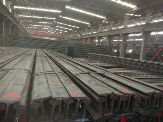 Ράγα γερανών DIN 536 A100, χάλυβας ραγών τραίνων 12m 10m υλικό μεγέθους 900A