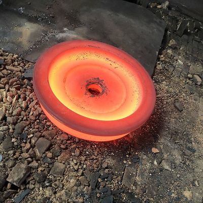 σκληρότητα ροδών 560HB ραγών χάλυβα 750mm για το cOem οχημάτων συντήρησης διαδρομής